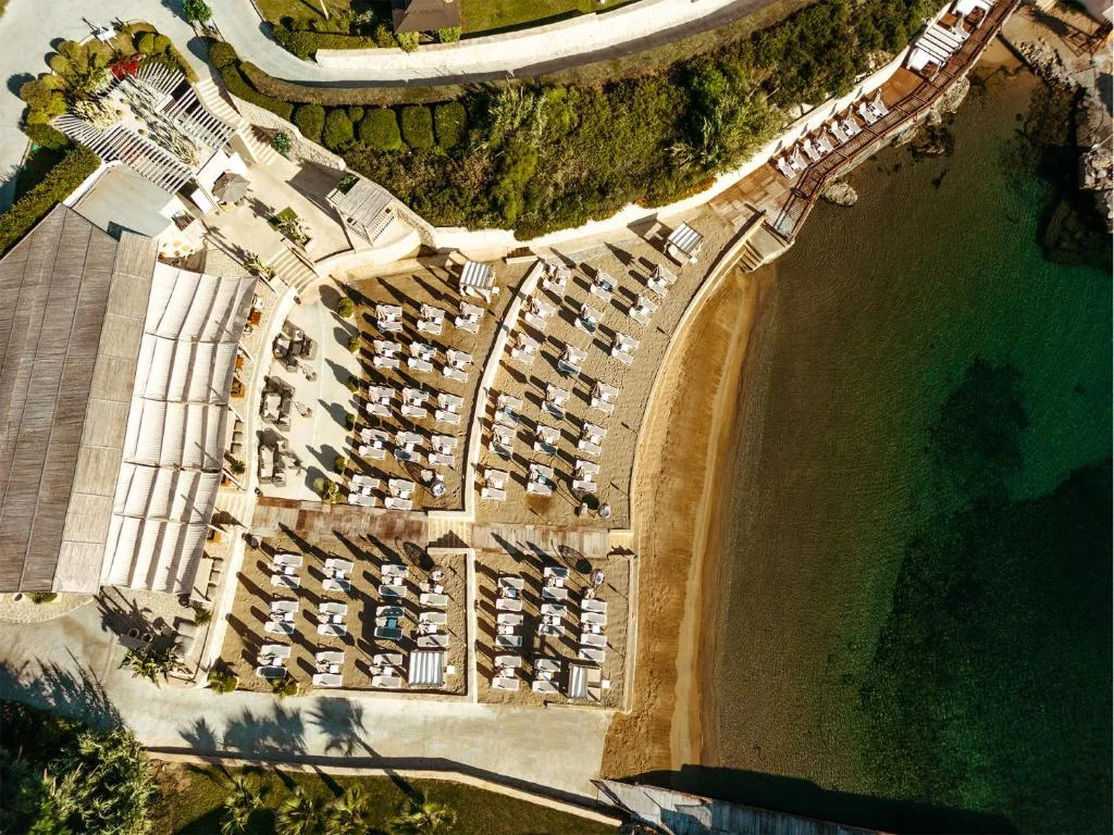 An Exceptional Address in the Heart of Kyrenia · 4